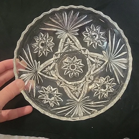 Anchor Hocking Prescut Star of David 7 1/4" bowl. No call outs. - Picture 5 of 7